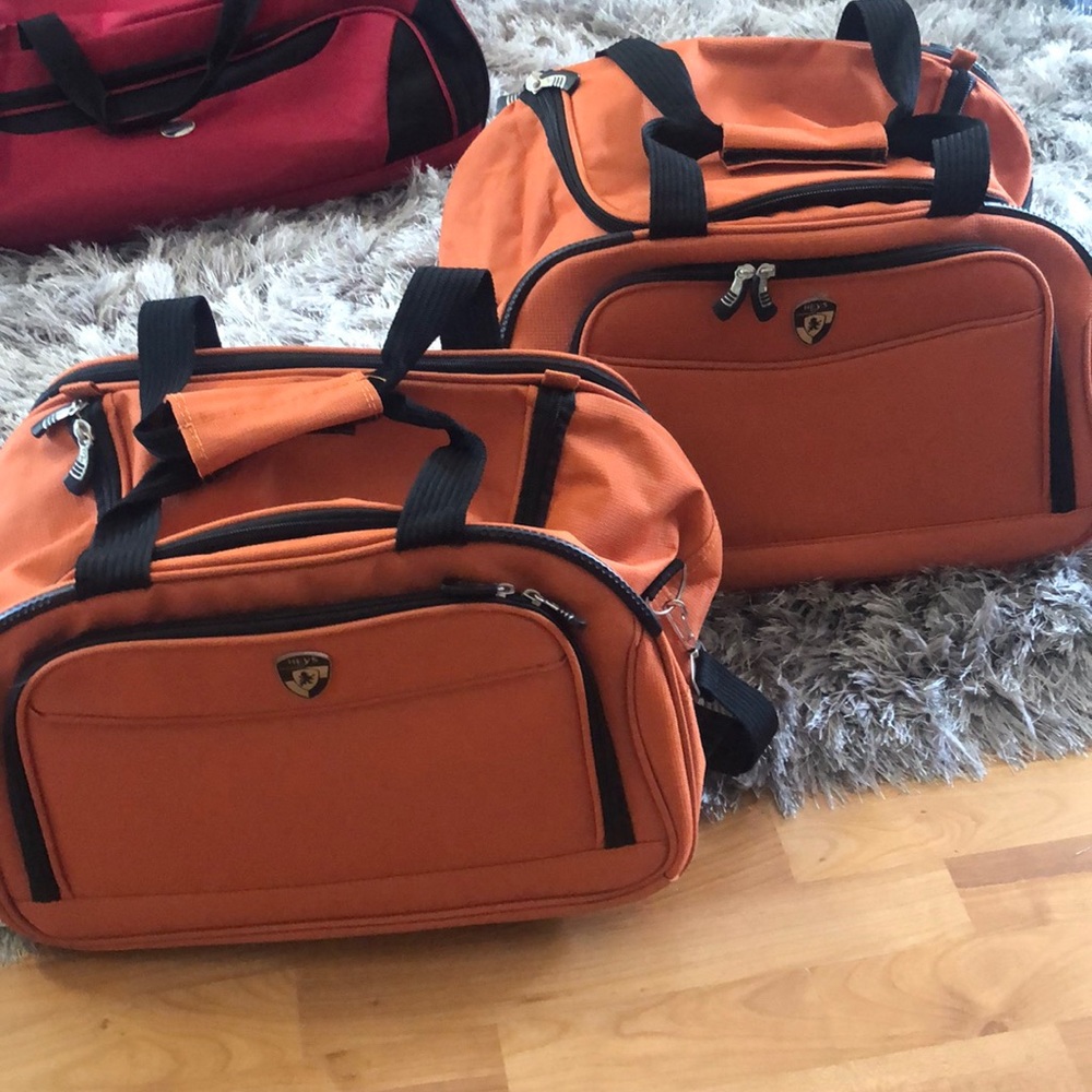 Carry on luggage set